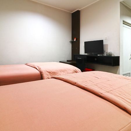 Bendungan Hilir Residence Dżakarta Zewnętrze zdjęcie